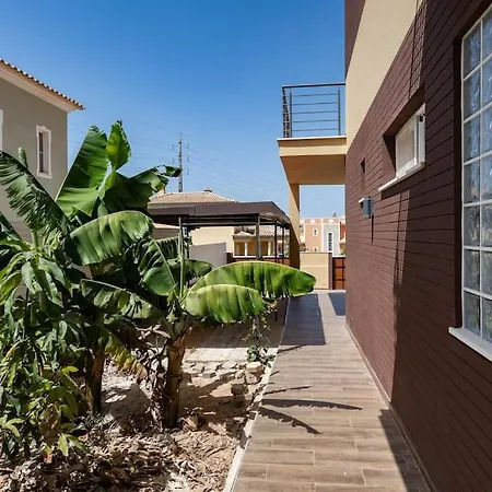 Villa Delgado Alves