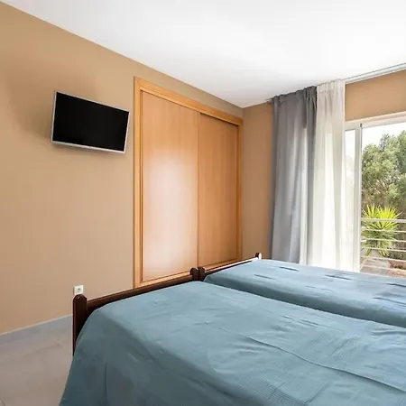 Villa Delgado Alves *
